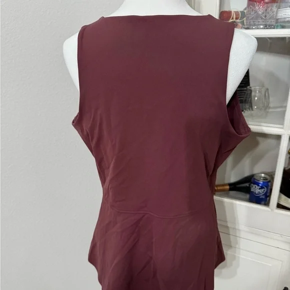 SPANX Brown Active Peplum Tank - Picture 4 of 8